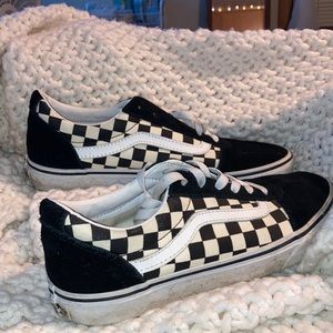 checkered vans